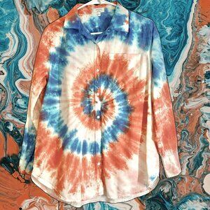 Tie Dye Long Sleeved Button Down Shirt by Crown and Ivy (XS)